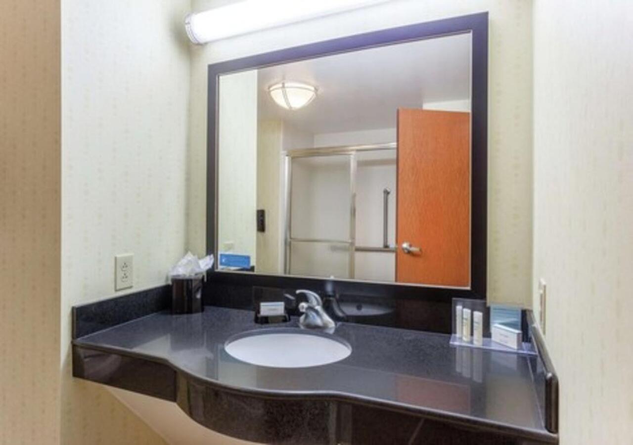 Hampton Inn Richmond - South Esterno foto