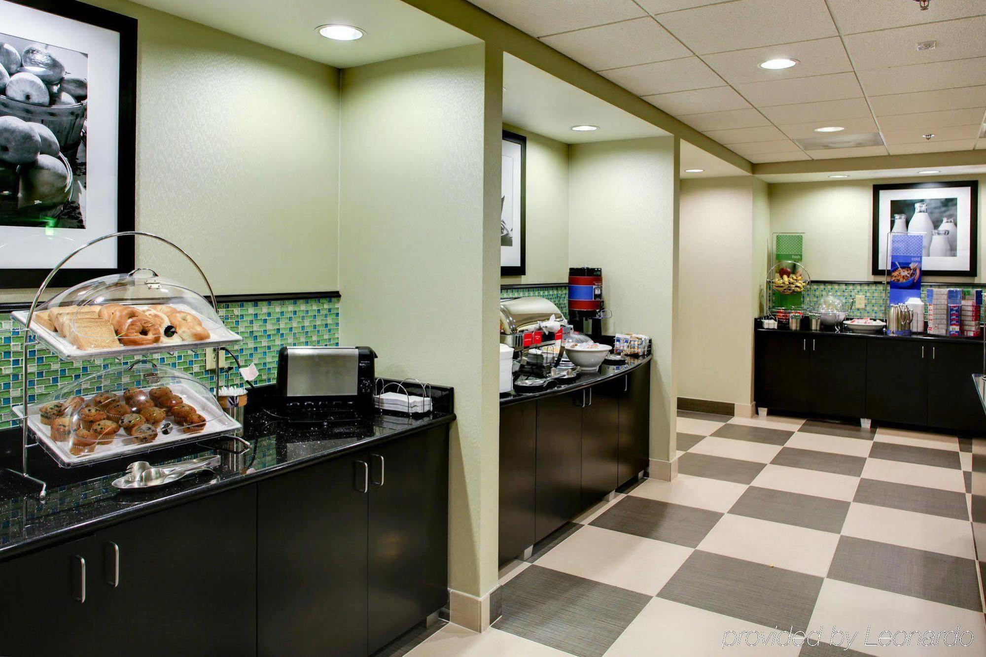Hampton Inn Richmond - South Ristorante foto